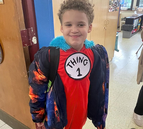 Student dressed up as Thing 1